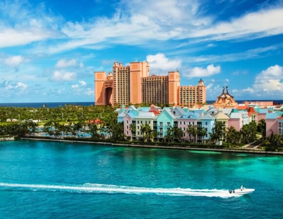 Top Things to Do in Nassau, Bahamas for Every Traveler